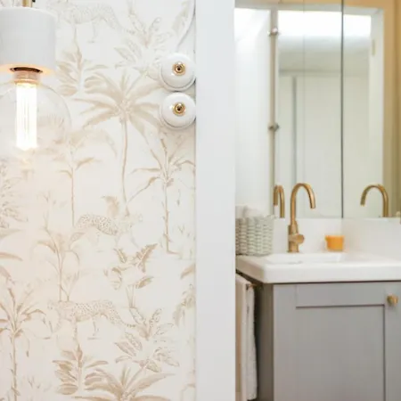 Apartment Golden Cage Chiado - Charm Historic And Cozy *