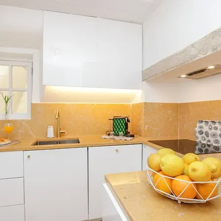 Golden Cage Chiado - Charm Historic And Cozy Appartamento *