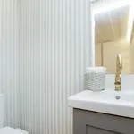 Golden Cage Chiado - Charm Historic And Cozy Apartment Lissabon